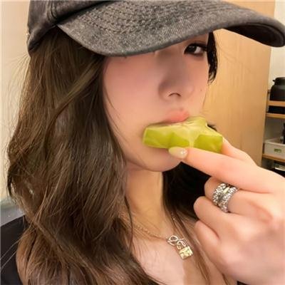 胭脂血